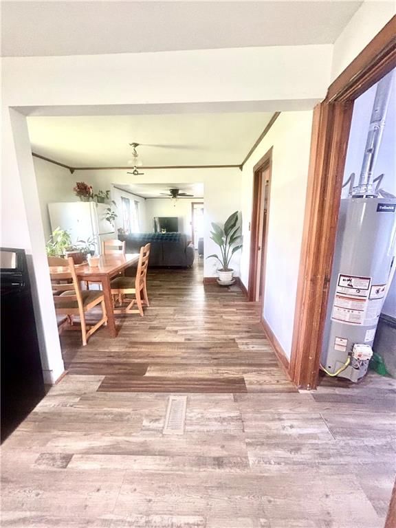 304 W Marvin Avenue — photo 3
