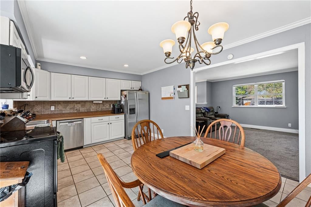 1101 S Doyle Street — photo 12