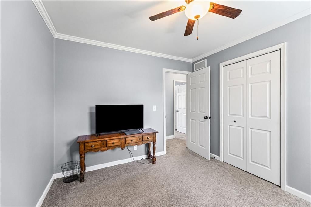 1101 S Doyle Street — photo 18