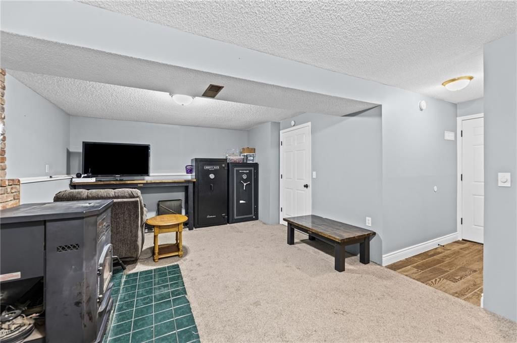 1101 S Doyle Street — photo 24