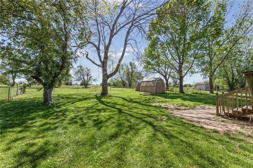 1101 S Doyle Street — photo 31