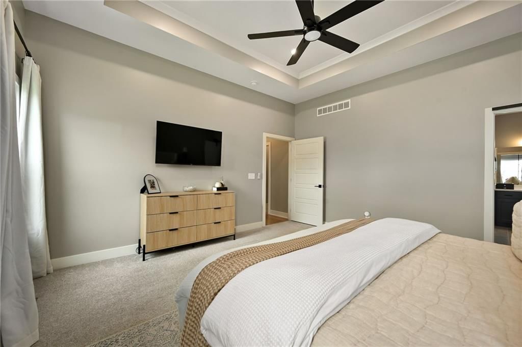 5831 McCormick Place — photo 17
