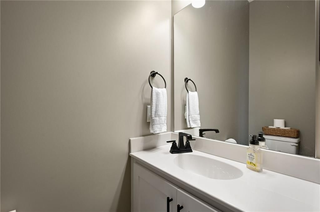 5831 McCormick Place — photo 23