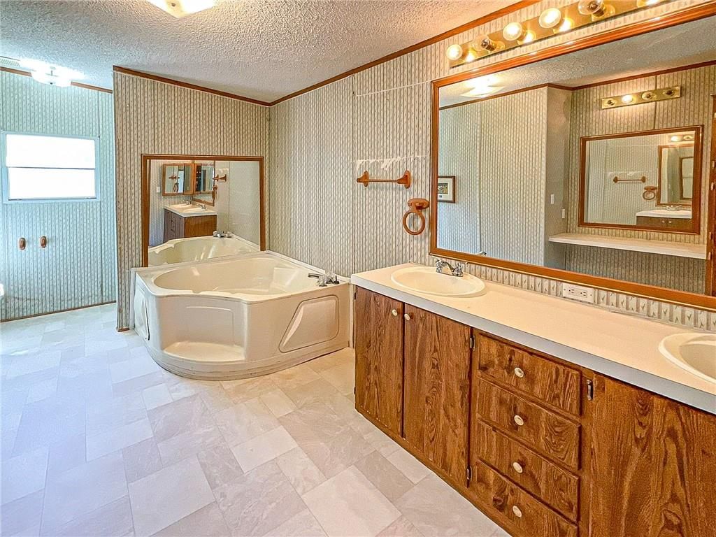 3160 Elsie Drive — photo 19