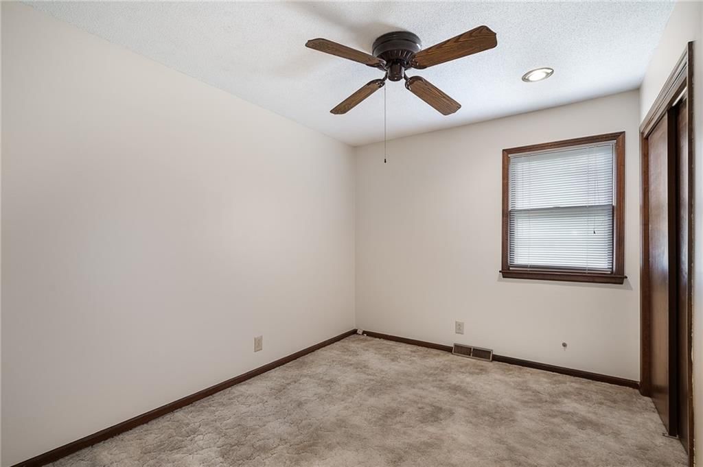508 N Stevenson Street — photo 25