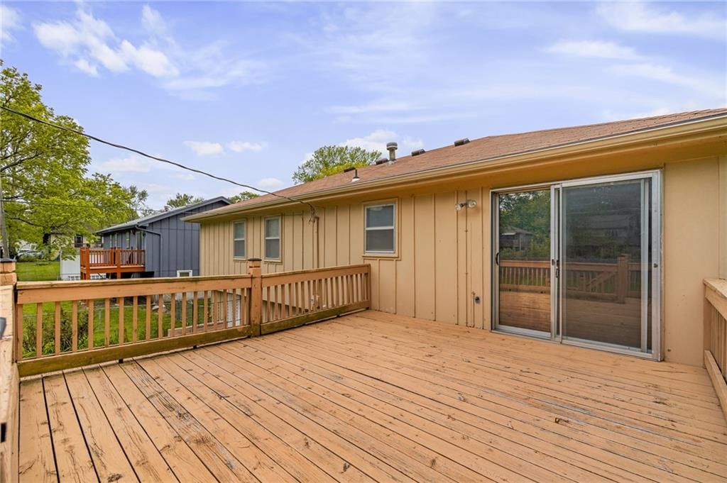 508 N Stevenson Street — photo 35