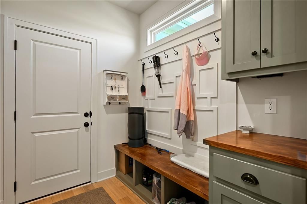 1814 Woodward Circle — photo 10