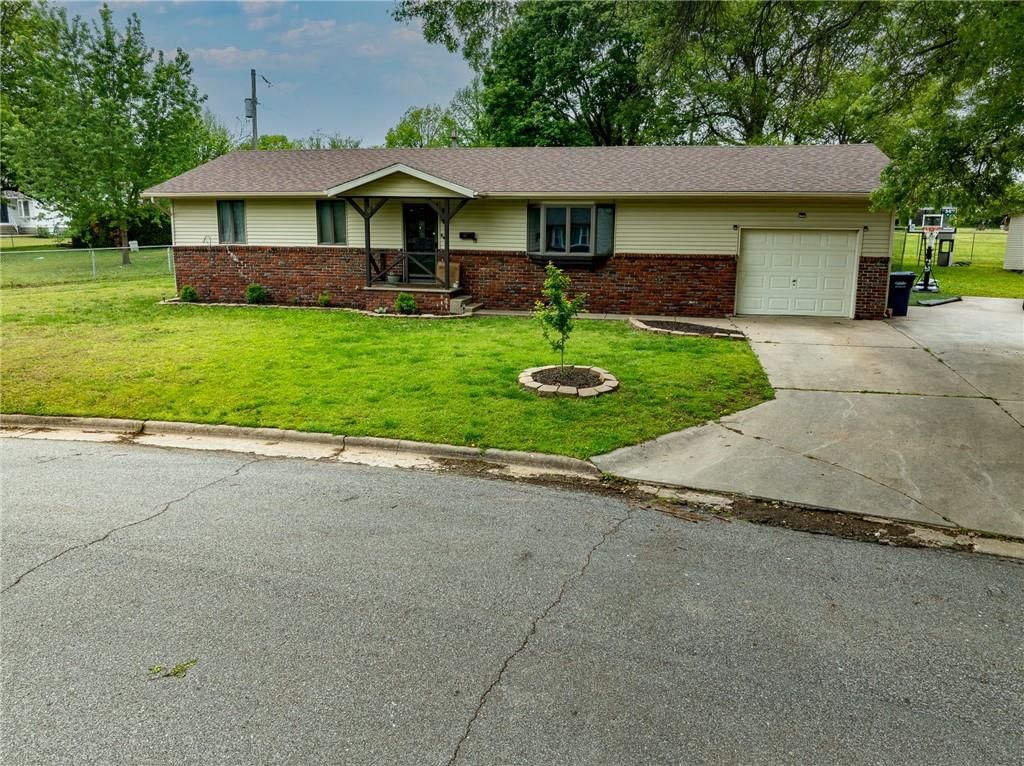 529 Sunset Circle — photo 15