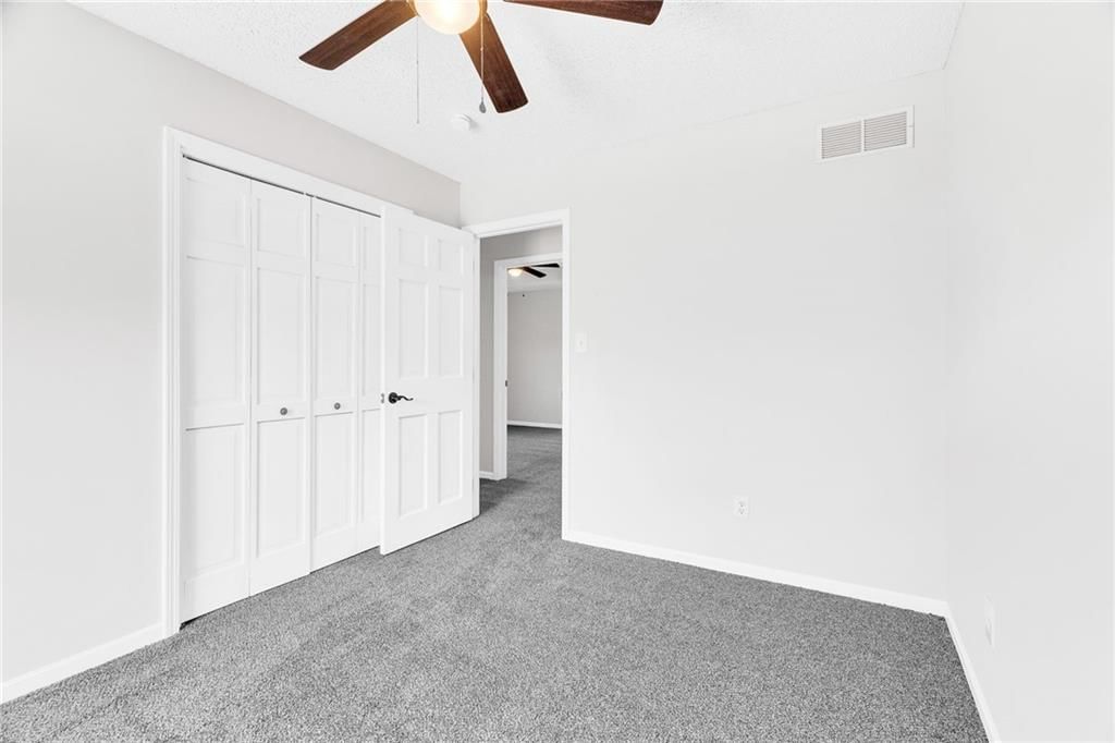 100 N Darrowby Drive — photo 22