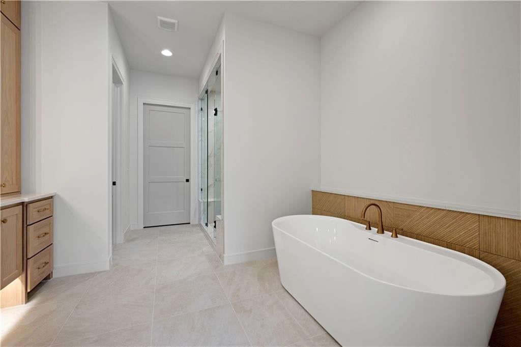 18105 Cody Street — photo 32