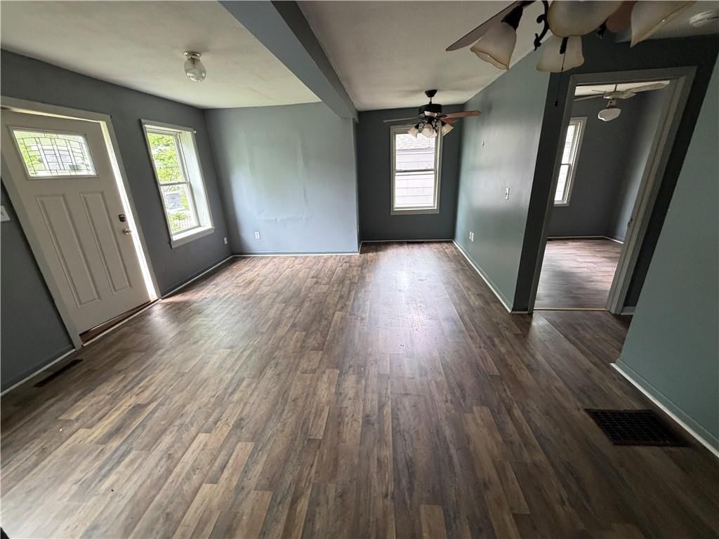 326 N Cedar Avenue — photo 8