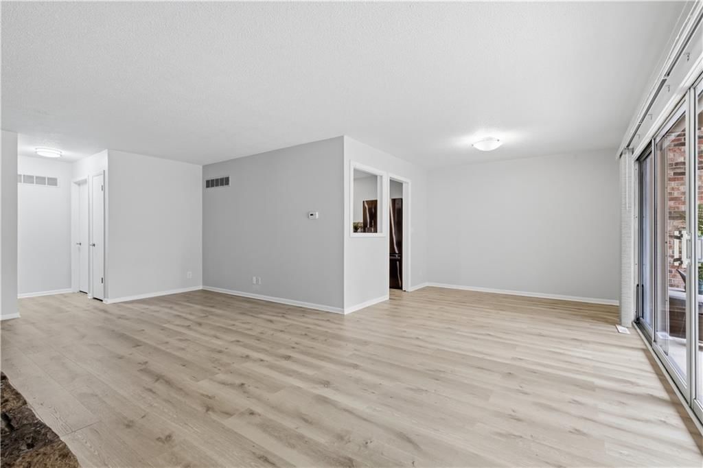 8730 Metcalf Avenue — photo 11