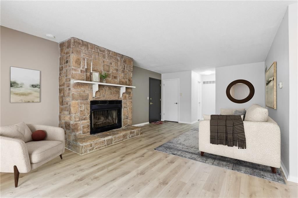 8730 Metcalf Avenue — photo 13