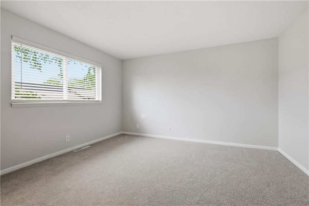 8730 Metcalf Avenue — photo 23