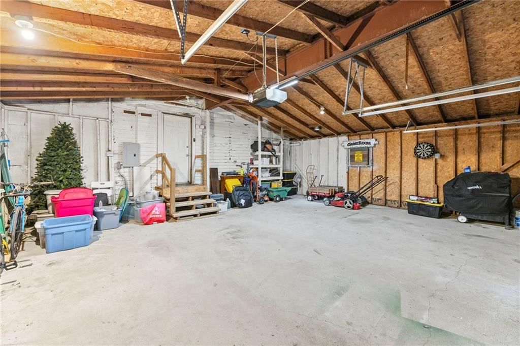 804 E Wea Street — photo 31