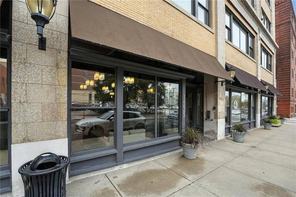 1535 Walnut Street — photo 2