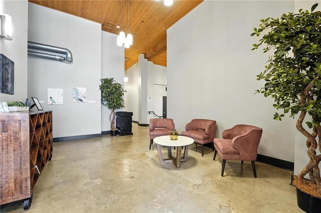 1535 Walnut Street — photo 5