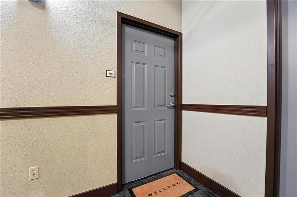 1535 Walnut Street — photo 28
