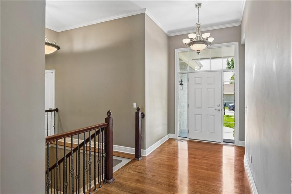 11005 N Cosby Avenue — photo 4