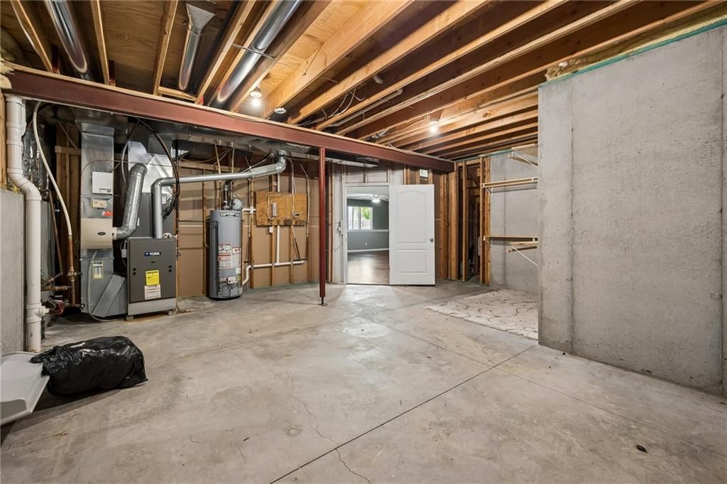 11005 N Cosby Avenue — photo 28