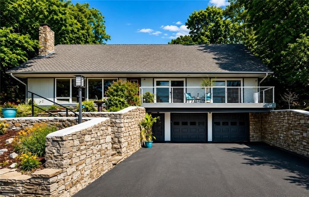 128 W Lakeshore Drive — photo 4