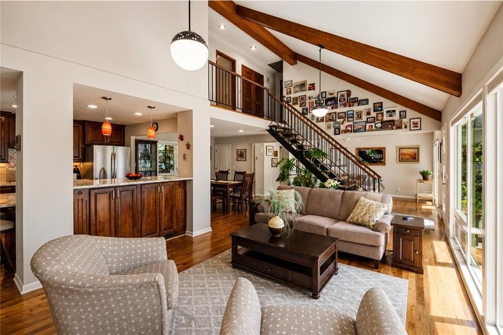 128 W Lakeshore Drive — photo 7