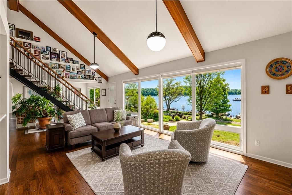 128 W Lakeshore Drive — photo 8