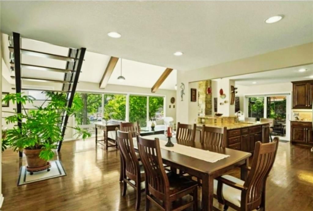 128 W Lakeshore Drive — photo 15