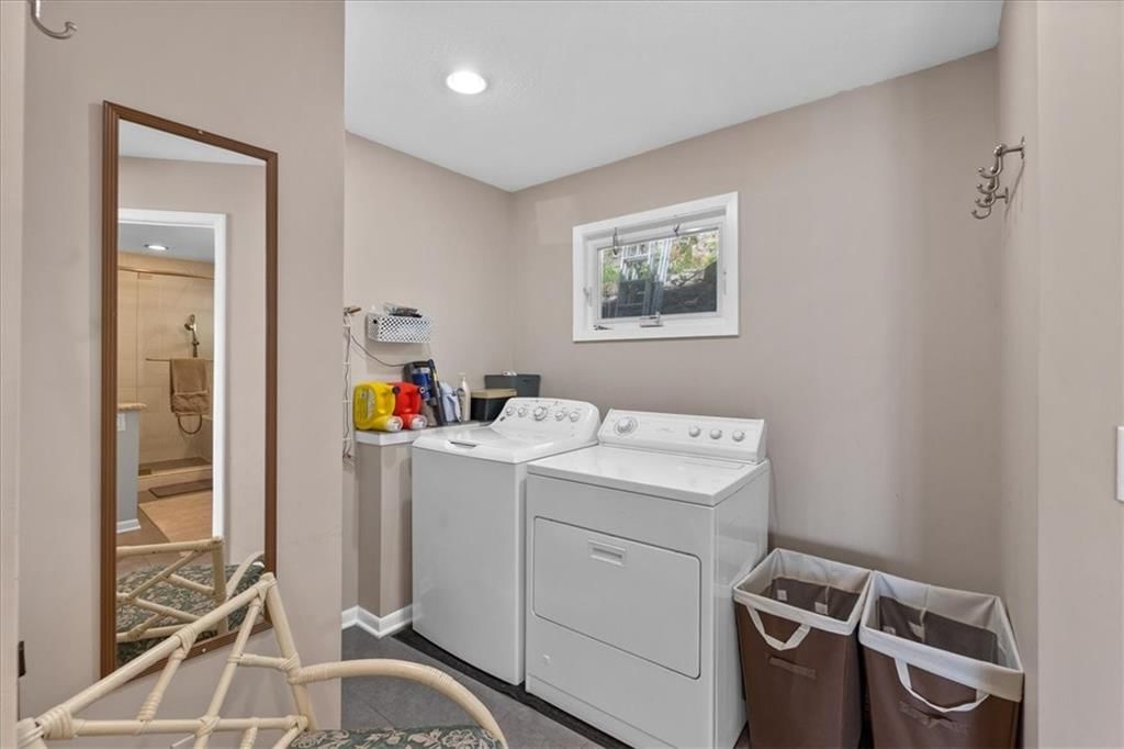 128 W Lakeshore Drive — photo 22