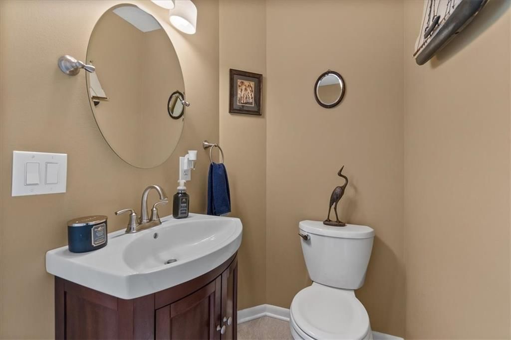 128 W Lakeshore Drive — photo 28