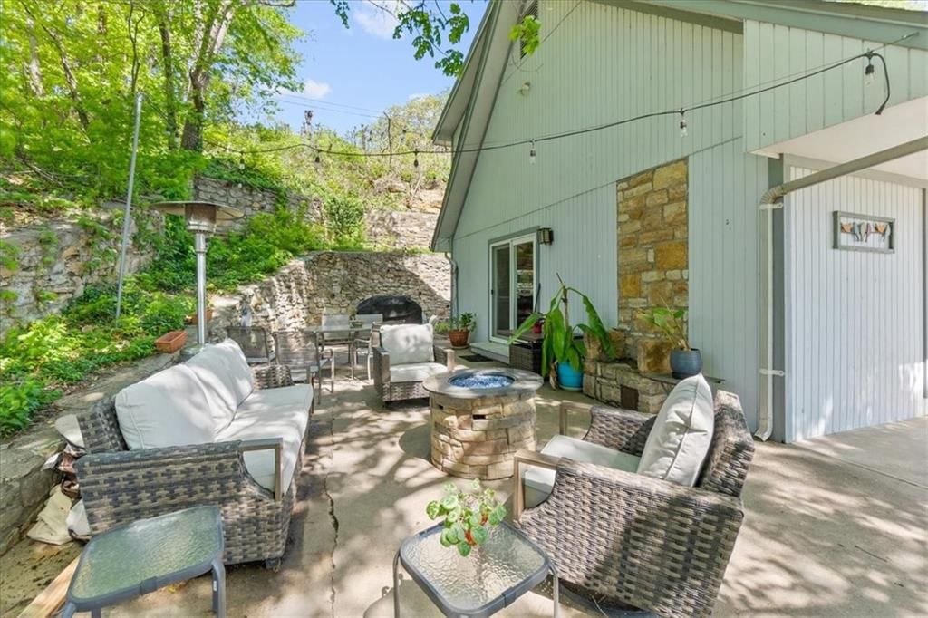 128 W Lakeshore Drive — photo 32