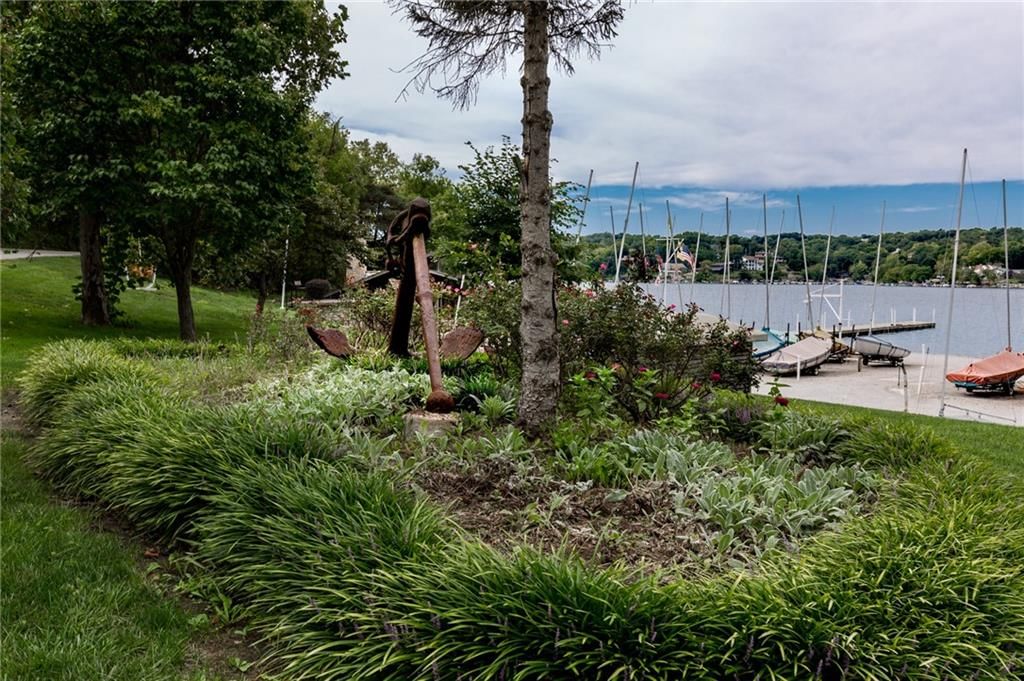 128 W Lakeshore Drive — photo 45