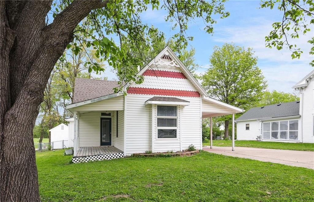 330 E Main Street — photo 3