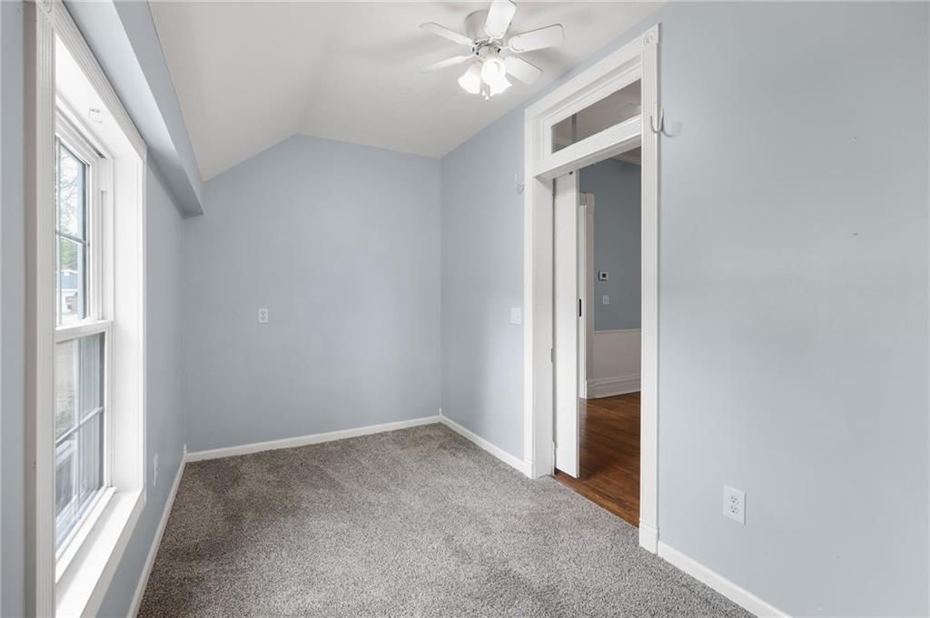 330 E Main Street — photo 28