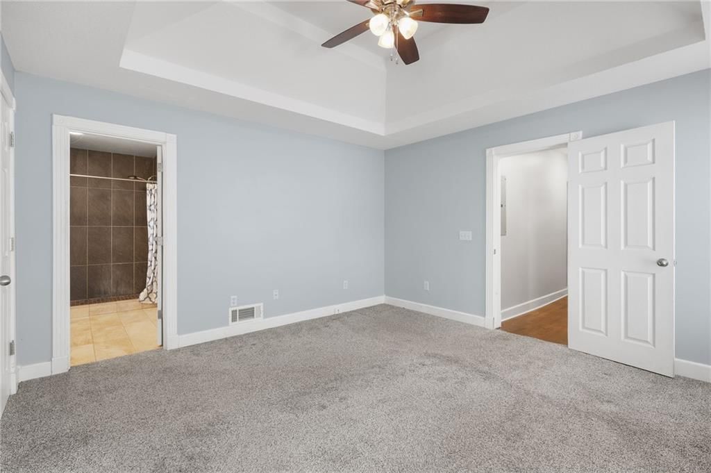 330 E Main Street — photo 36