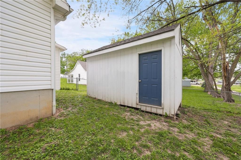 330 E Main Street — photo 45