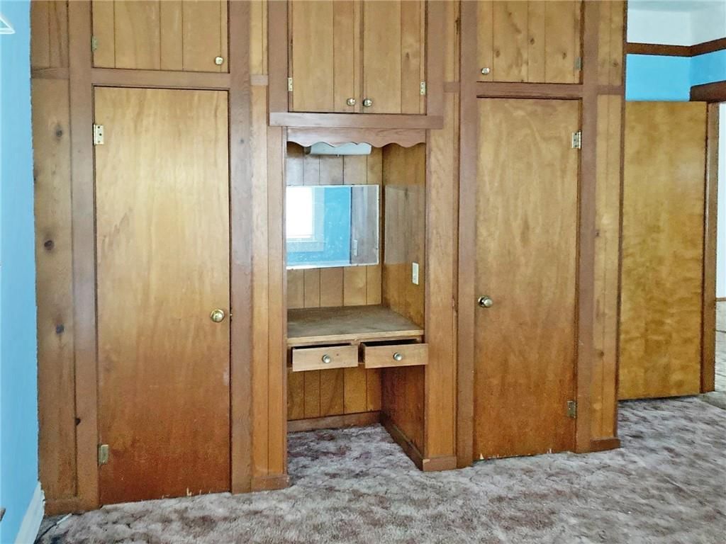 869 S Redman Avenue — photo 6
