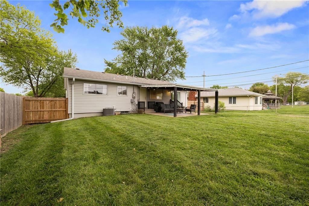 309 NE 88th Terrace — photo 42