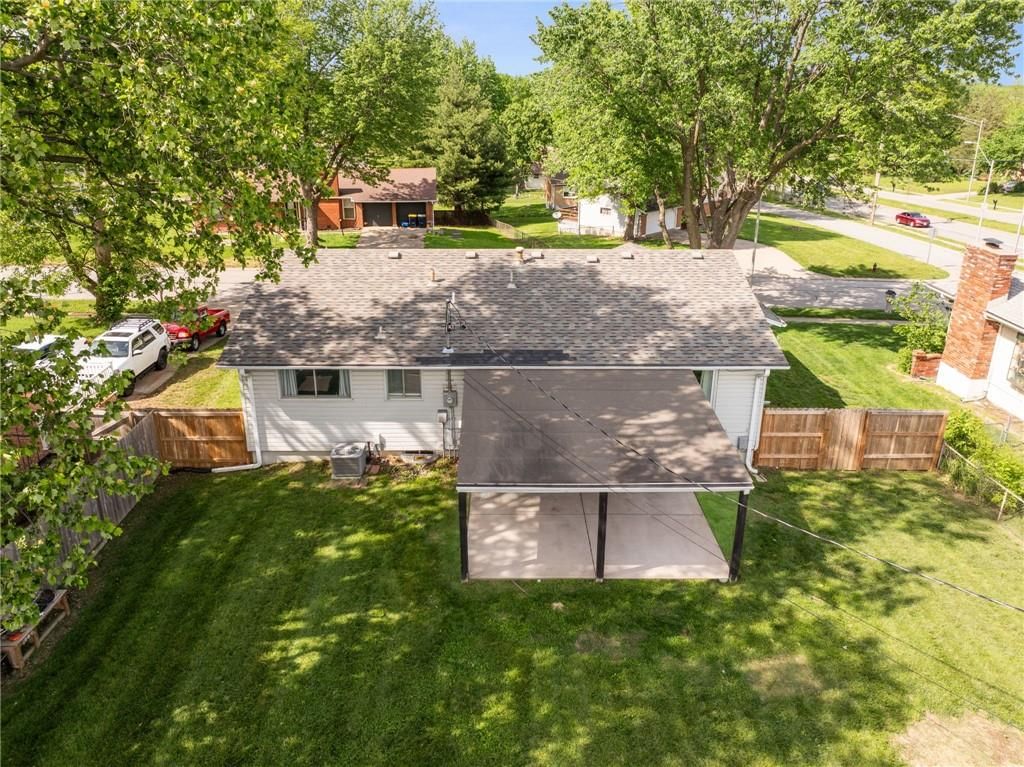 309 NE 88th Terrace — photo 46