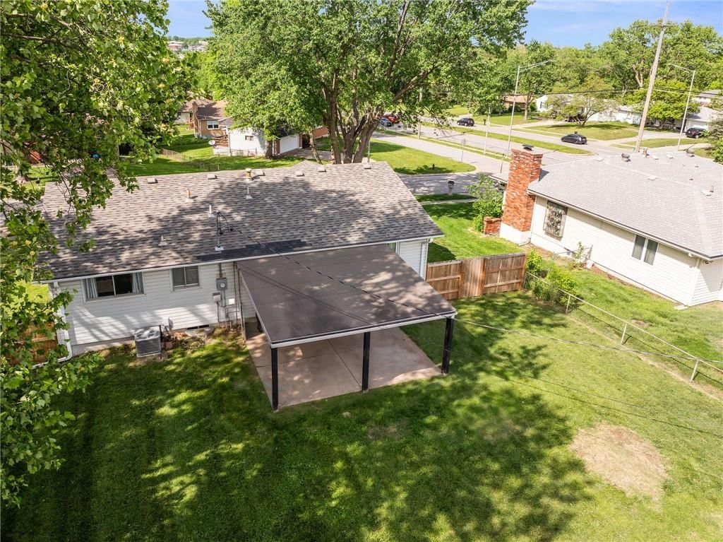 309 NE 88th Terrace — photo 47