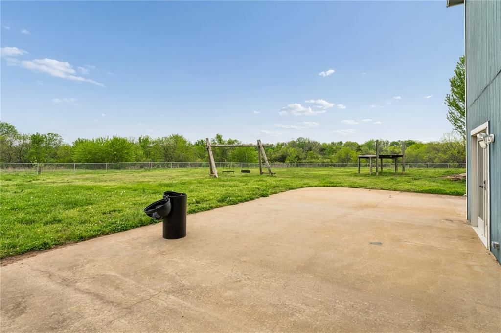 4370 Lee Road — photo 30