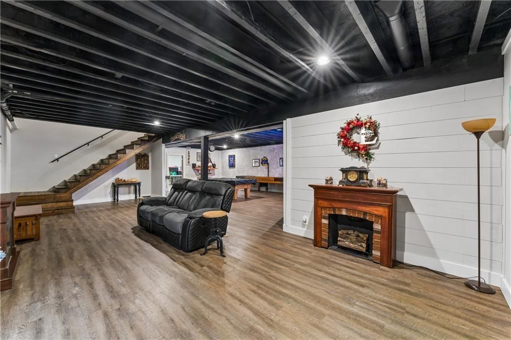 4370 Lee Road — photo 41