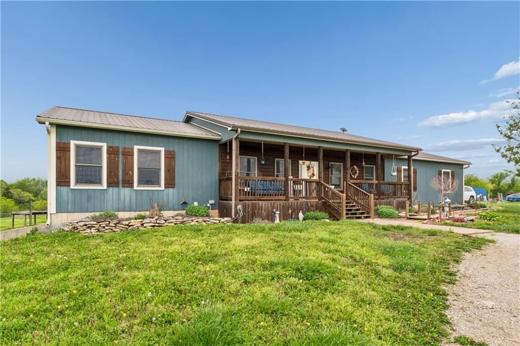 4370 Lee Road — photo 49