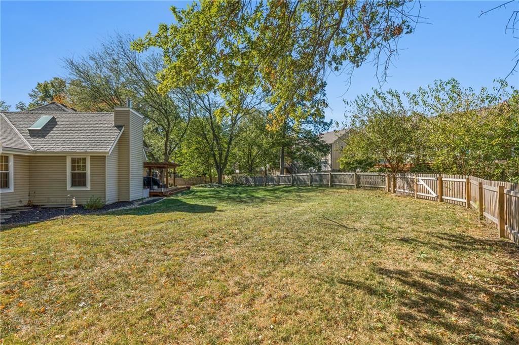 1136 NE Birchwood Place — photo 38