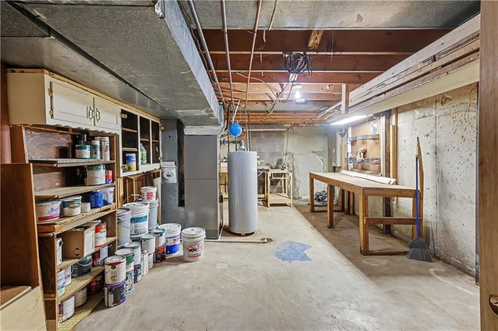 9908 Perry Drive — photo 35