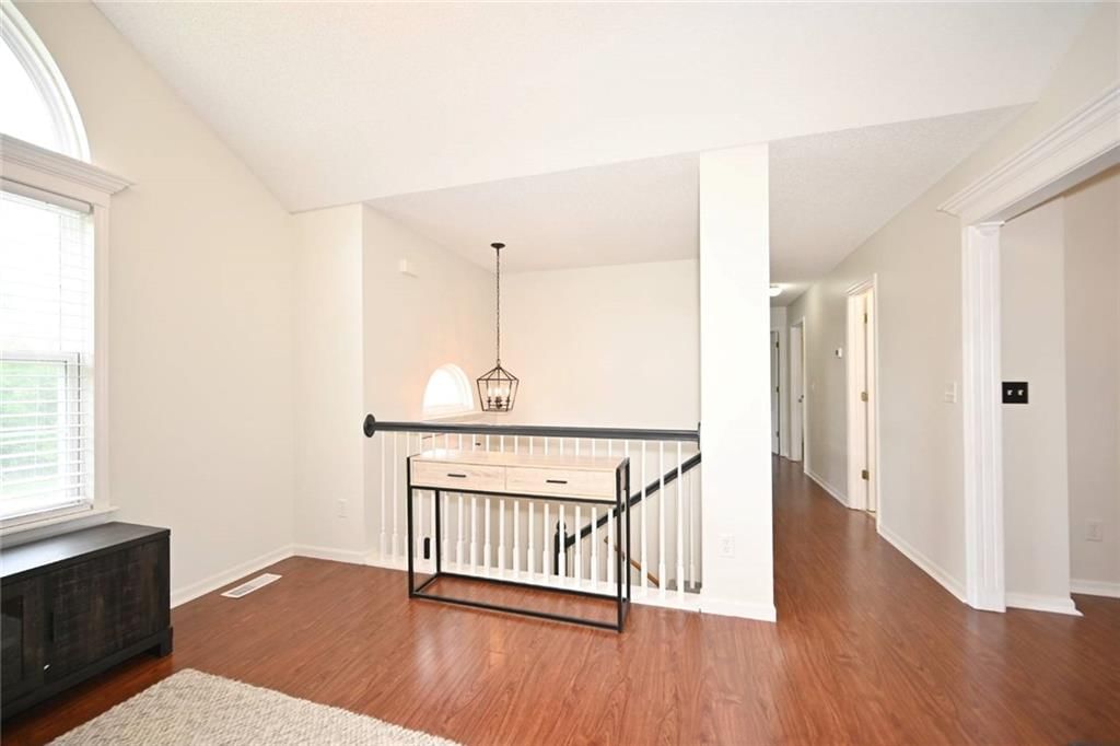 11318 N Booth Avenue — photo 6