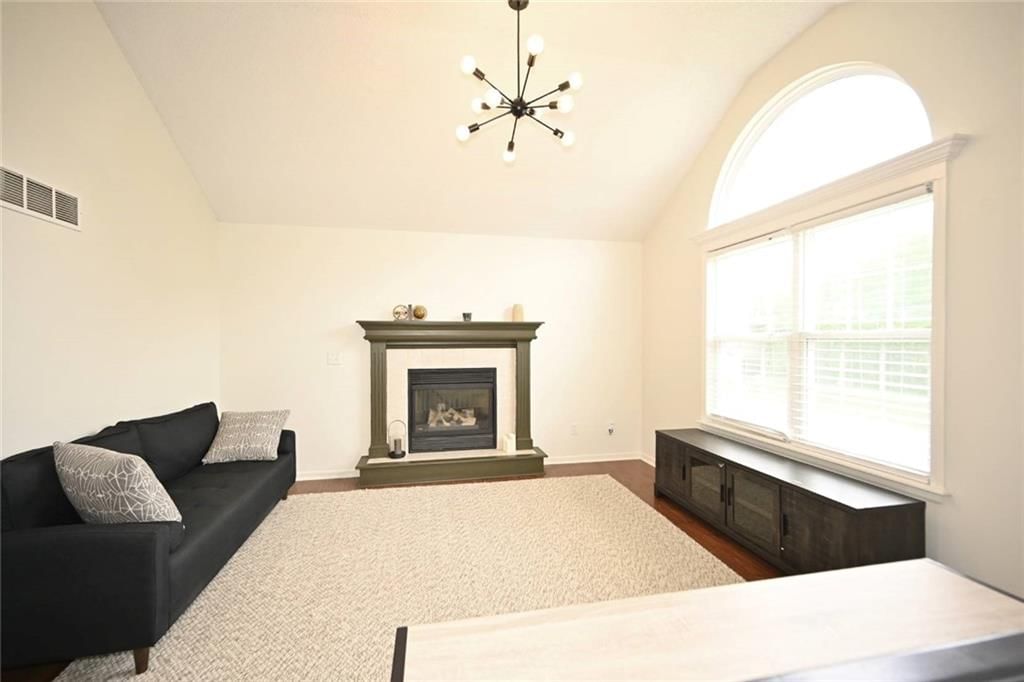 11318 N Booth Avenue — photo 9