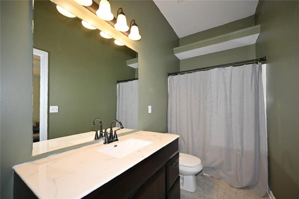 11318 N Booth Avenue — photo 19