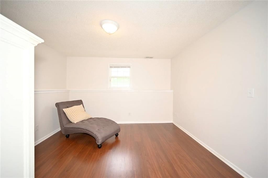 11318 N Booth Avenue — photo 27