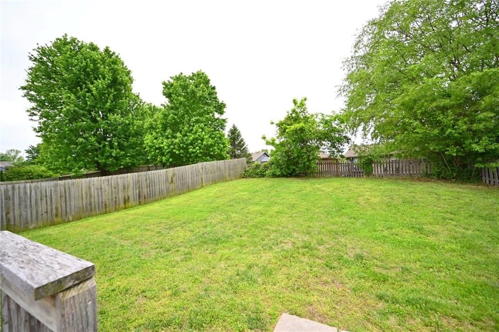 11318 N Booth Avenue — photo 33
